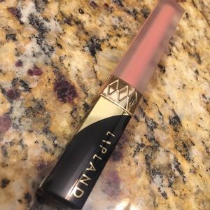 Amrezy lipland collection, liquid lipstick. REZY