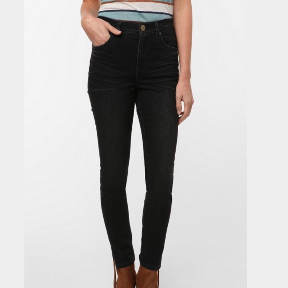 High waisted black jeans