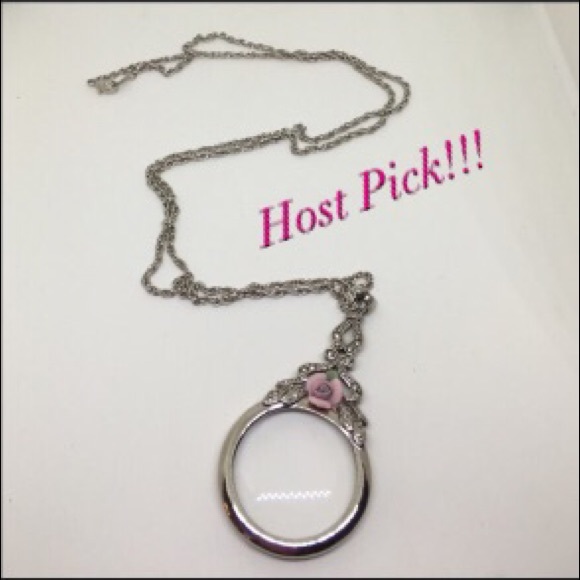 vintage avon magnifying glass necklace