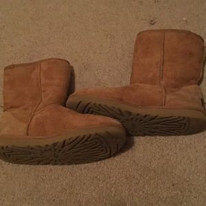 Uggs chestnut