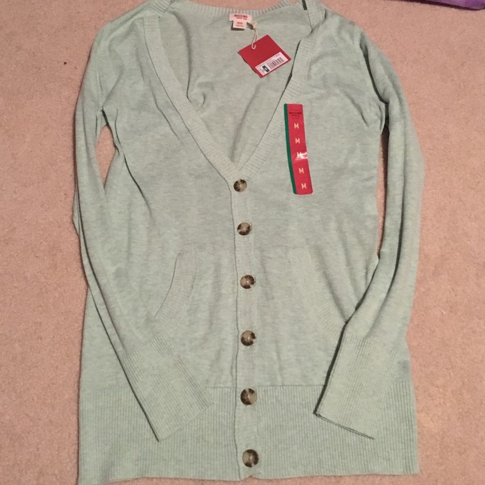 Long sleeve shirt/ pullover