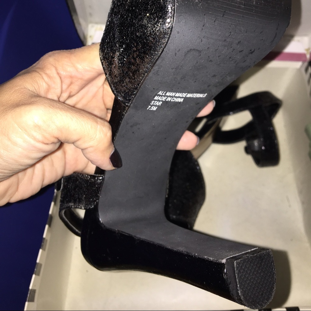 Platform Heels - Picture 3 of 3