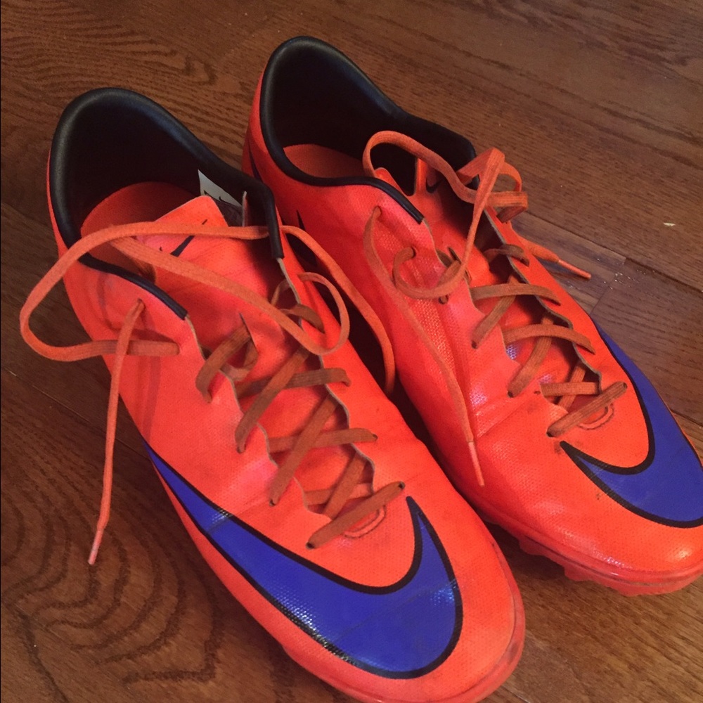 Men's Nike cleats