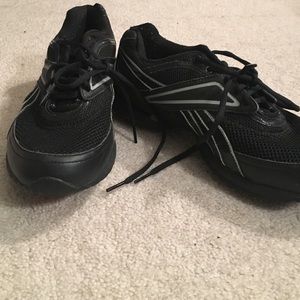 Reebok easy tone sneaker