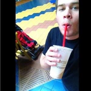 Meet your Posher, Beau