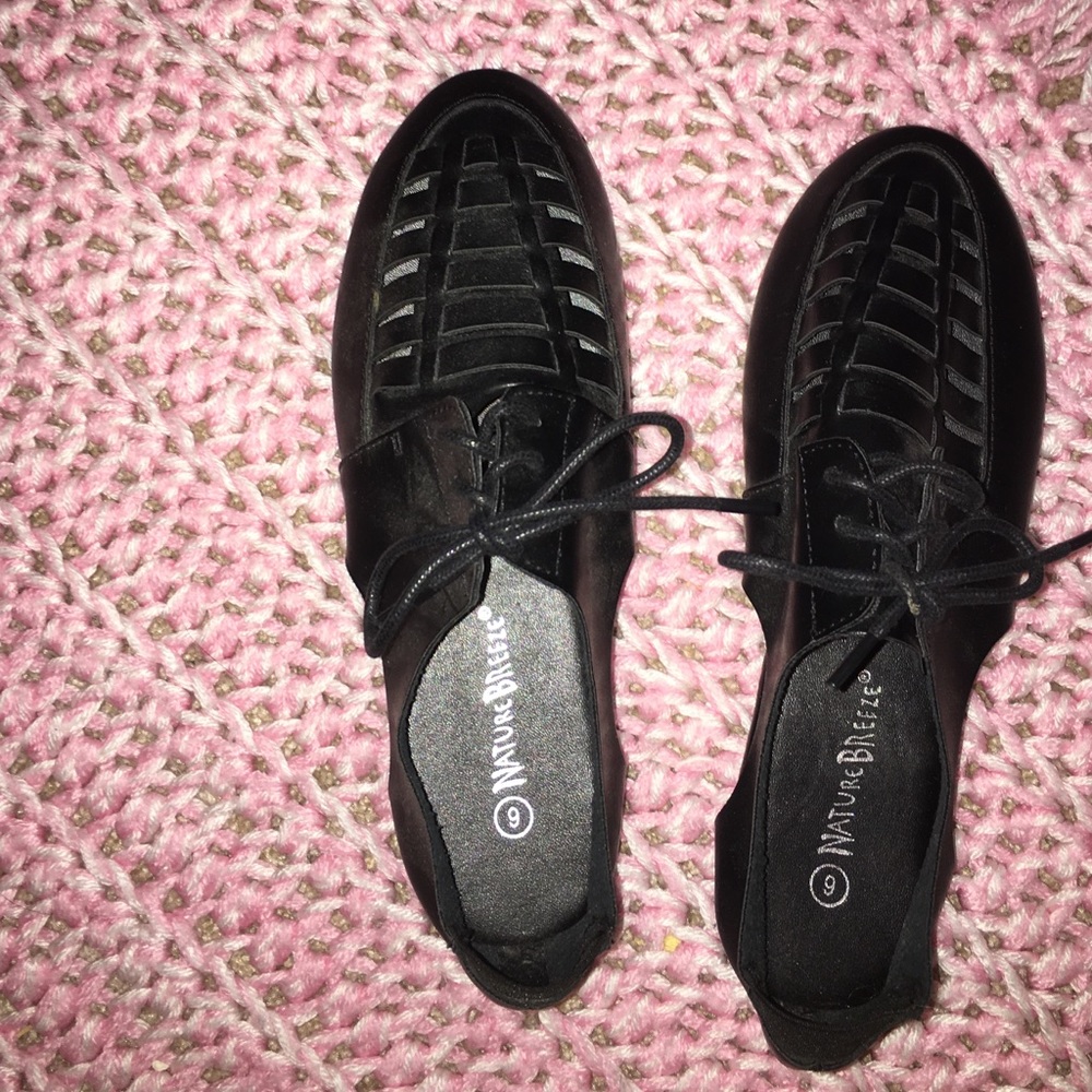 black nature breeze shoes size 6
