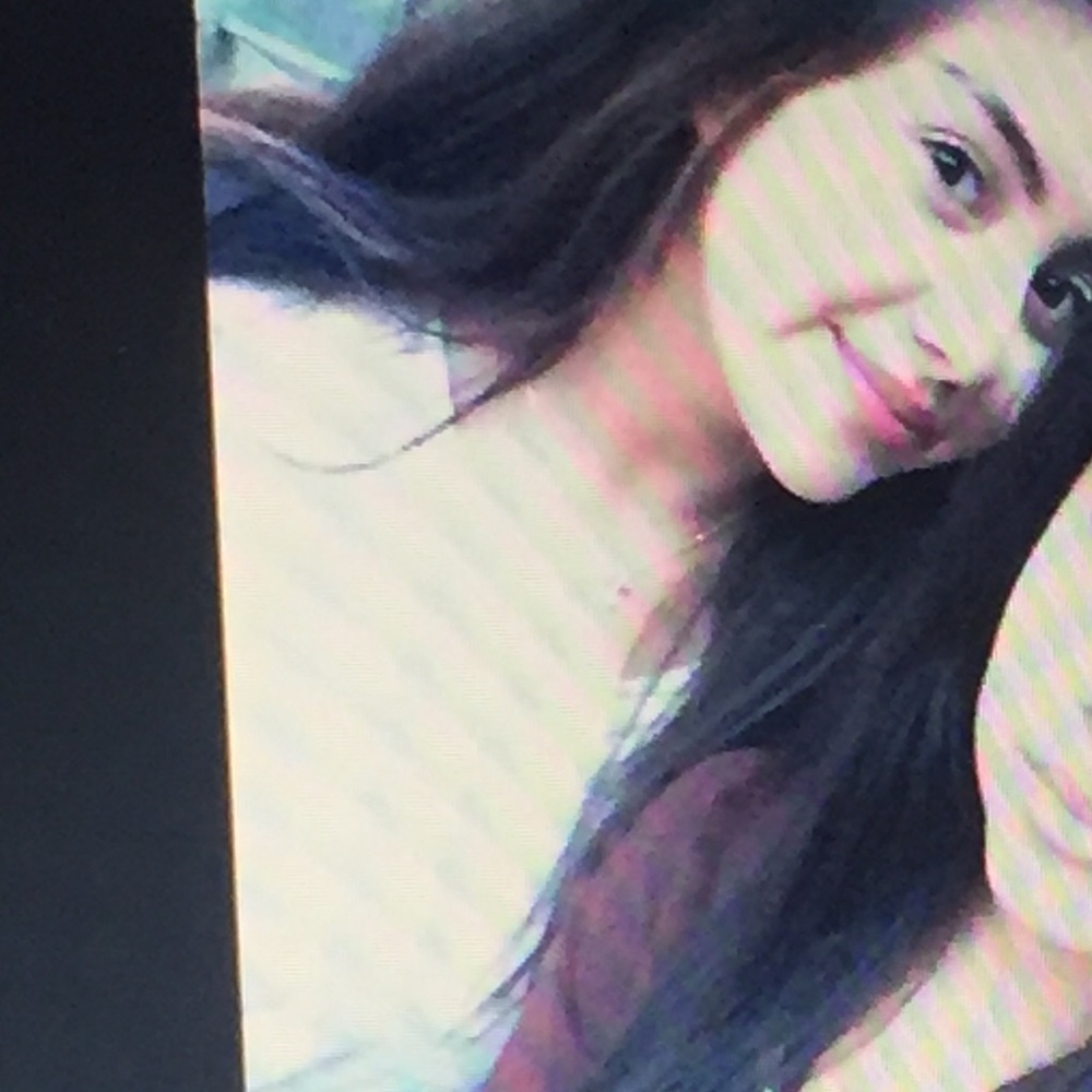 Meet your Posher, Jasmine