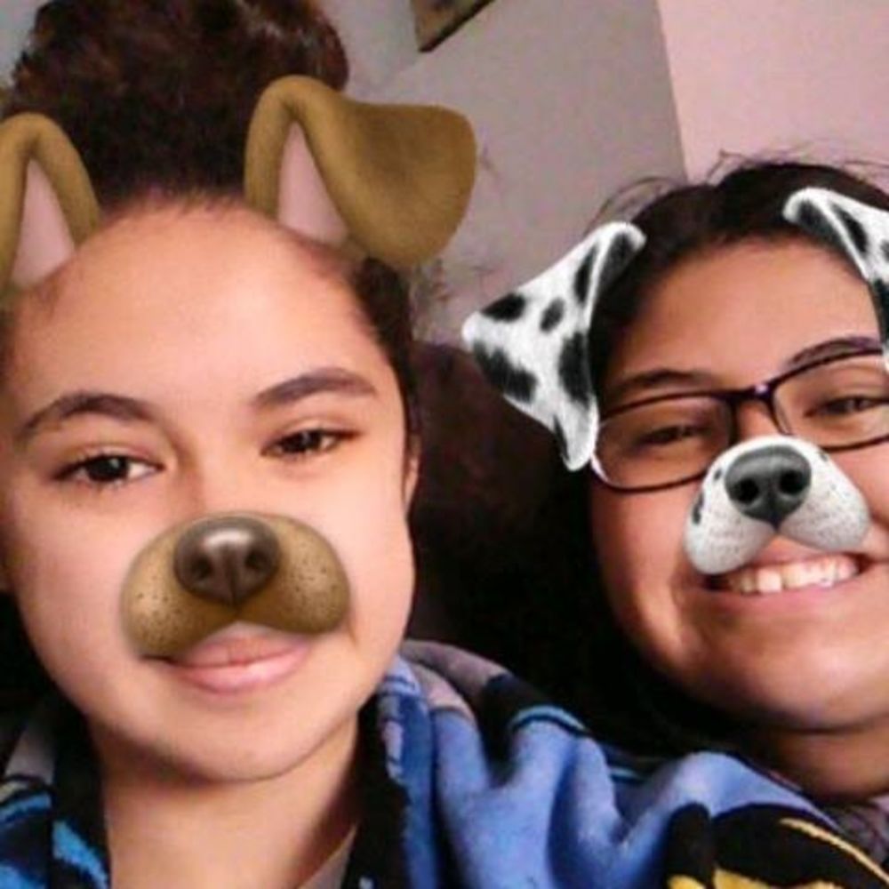 Meet your Posher, Roxana