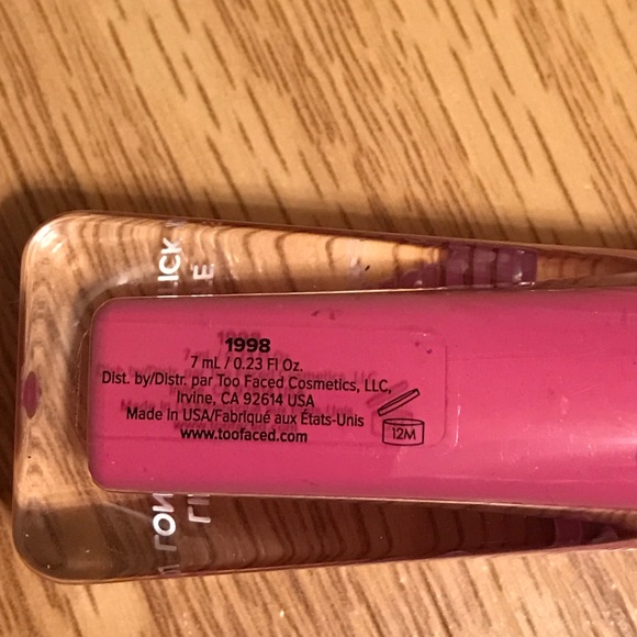 Too faced Melted matte lip gloss - Picture 3 of 3