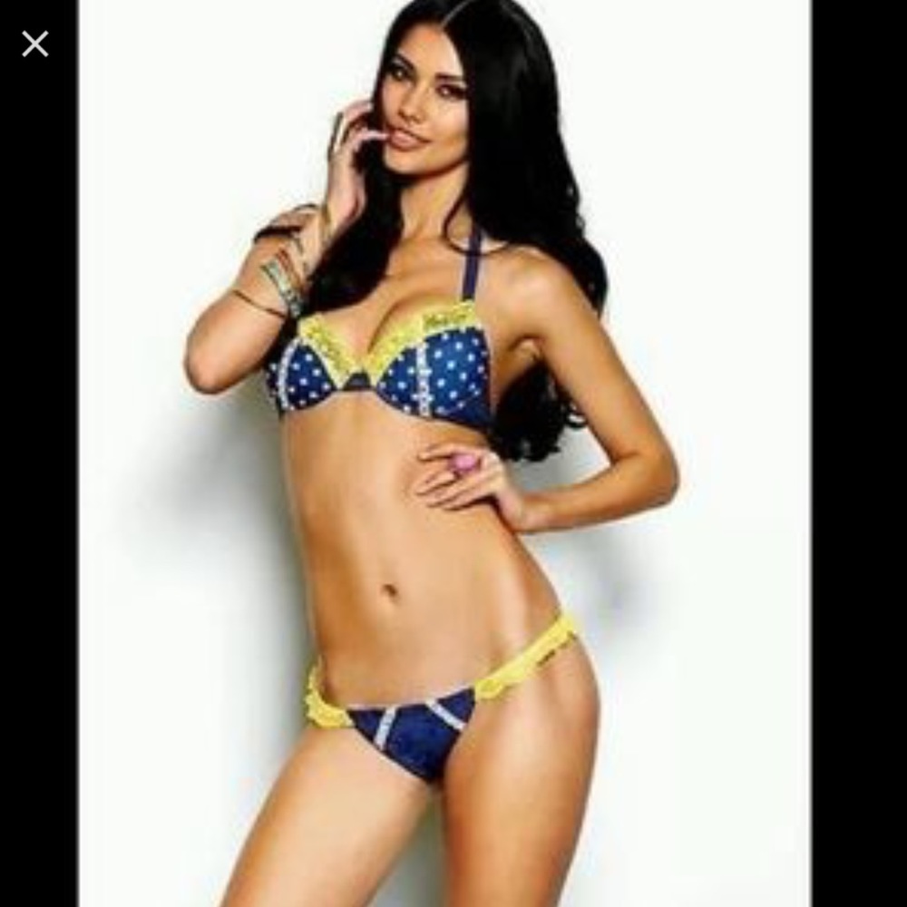 NWT Beach Bunny little talks / some like it hot