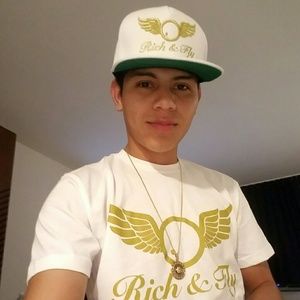 Meet your Posher, Dino