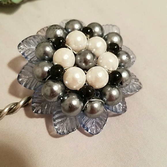 Weekend Sale!!! Anthropologie Decorative Hooks - Picture 2 of 4