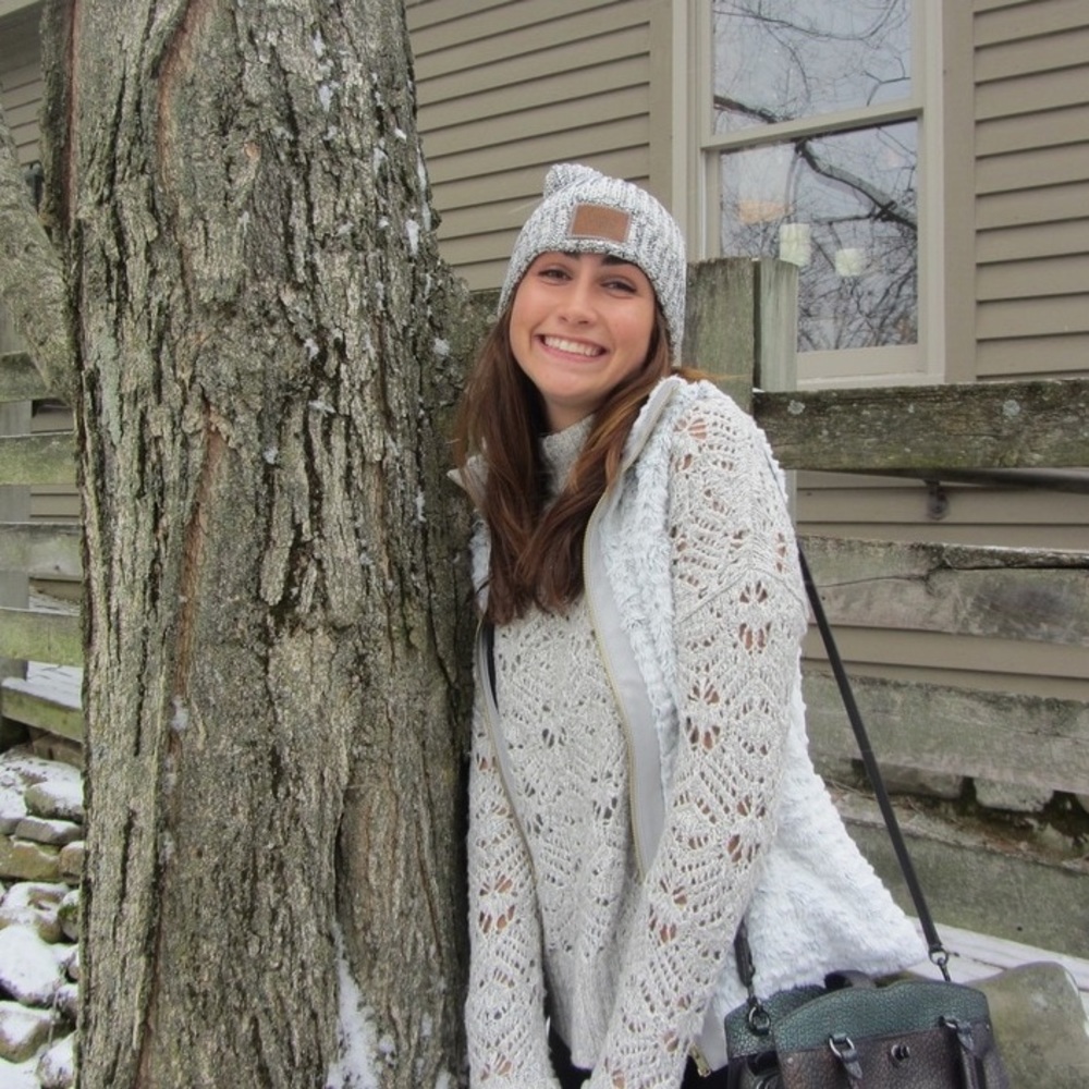 Meet your Posher, Brittany