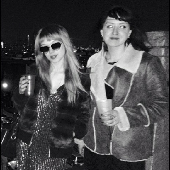 Brown faux- suede jacket with fur inside - Picture 3 of 4