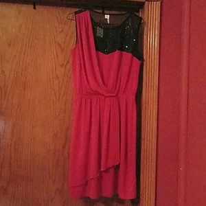 NWT Maurices studio Y  size M dress