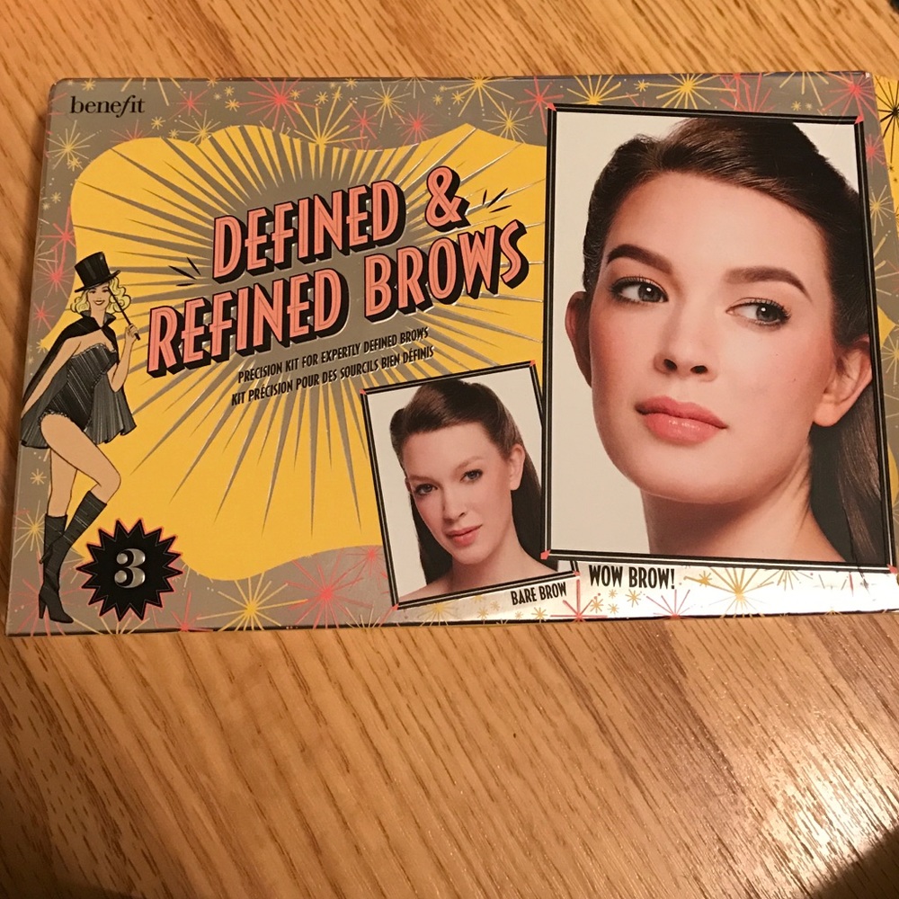 Benefit eye brow kit