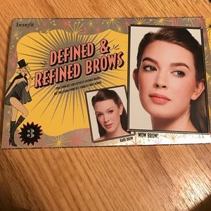 Benefit eye brow kit