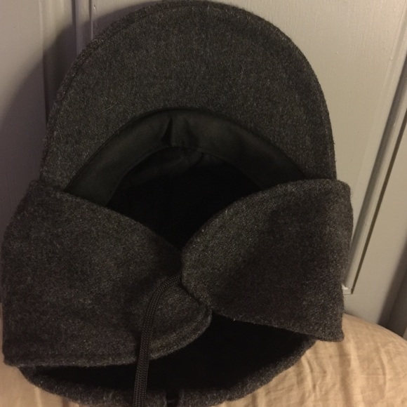 Wool hat - Picture 2 of 4