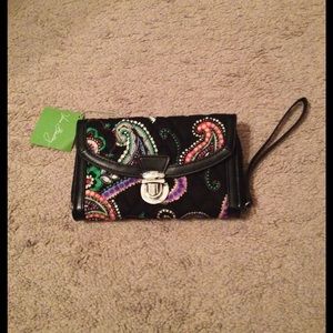 Vera Bradley Ultimate wristlet Kiev paisley