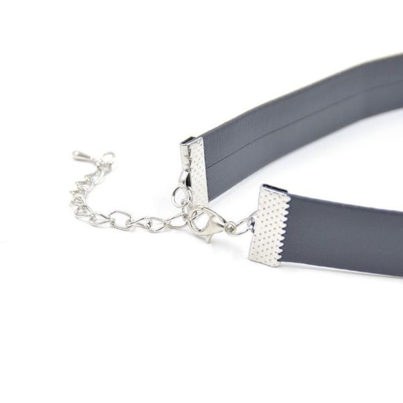 the basic faux leather choker - Picture 5 of 8