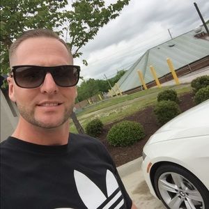 Meet your Posher, Benjamin