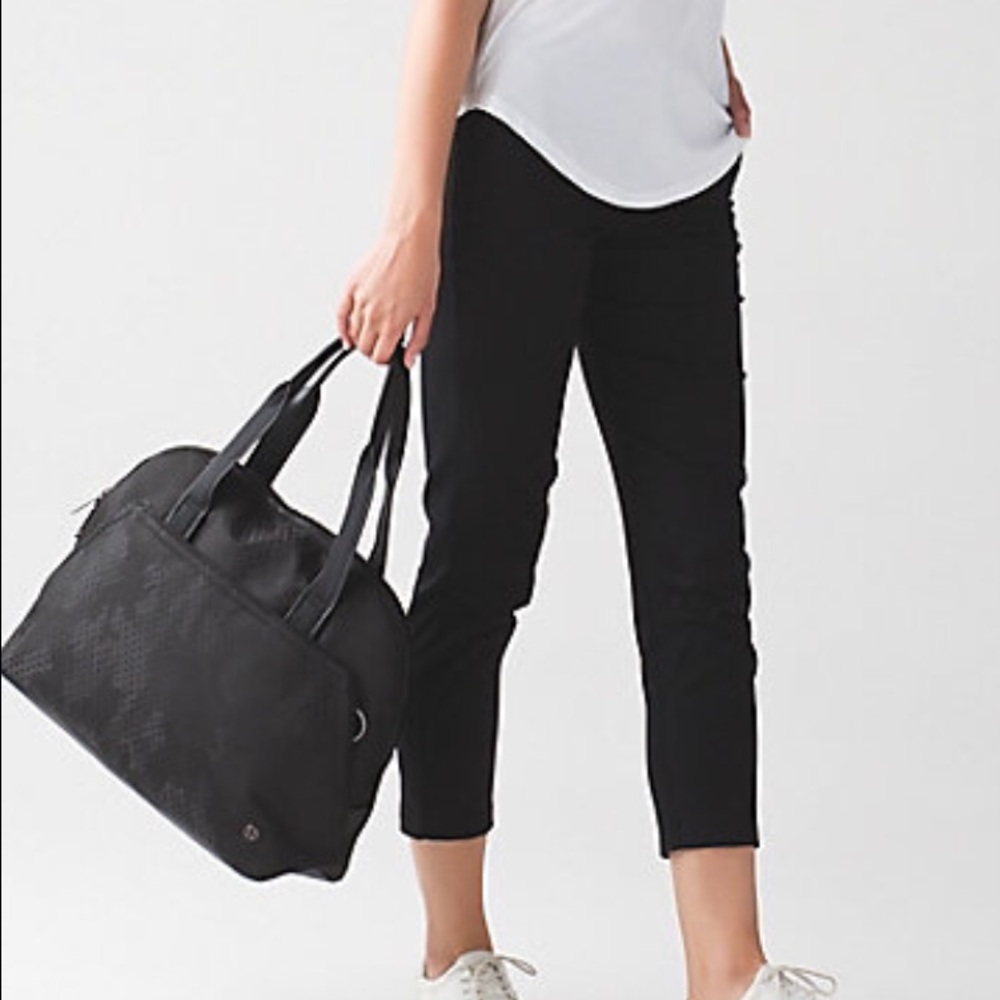 LuLuLemon Yin Time Bag