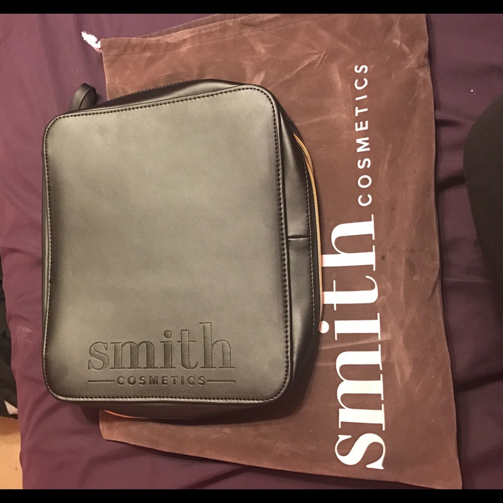 Smith cosmetics folio