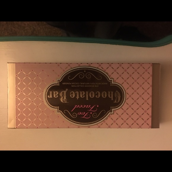 Palette - Picture 2 of 2