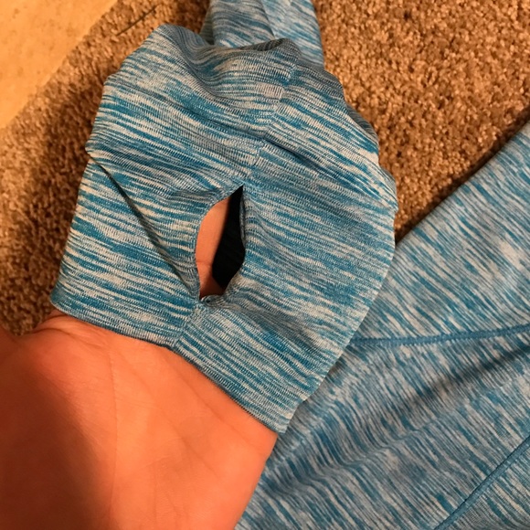 Leightweight pullover - Picture 2 of 4