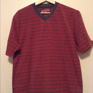 Casual Concepts v-neck tee