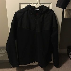 Nike men's windbreaker.