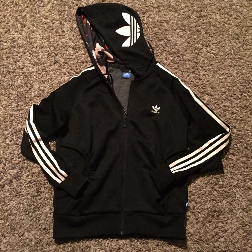 Adidas Originals 'Roses' Track Jacket🌹