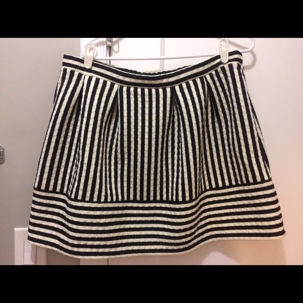 Cute Black and White Striped Skirt