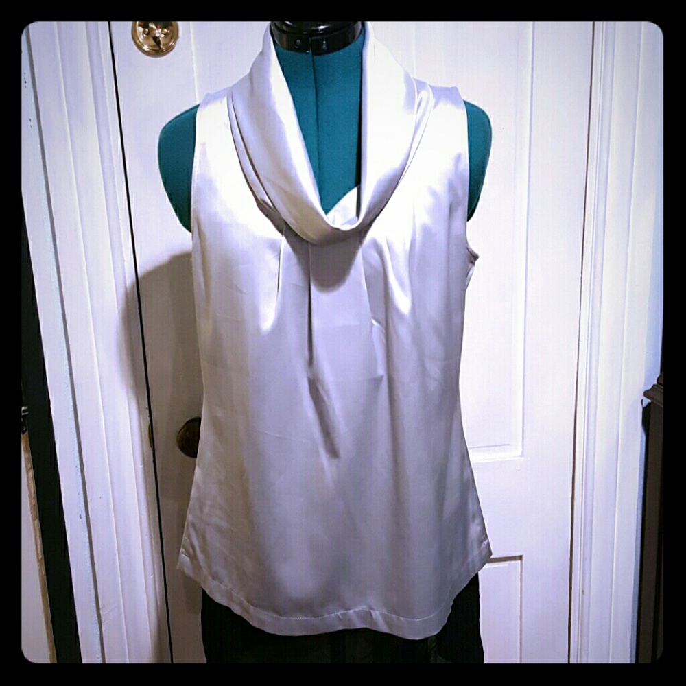 Ann Taylor sleeveless blouse