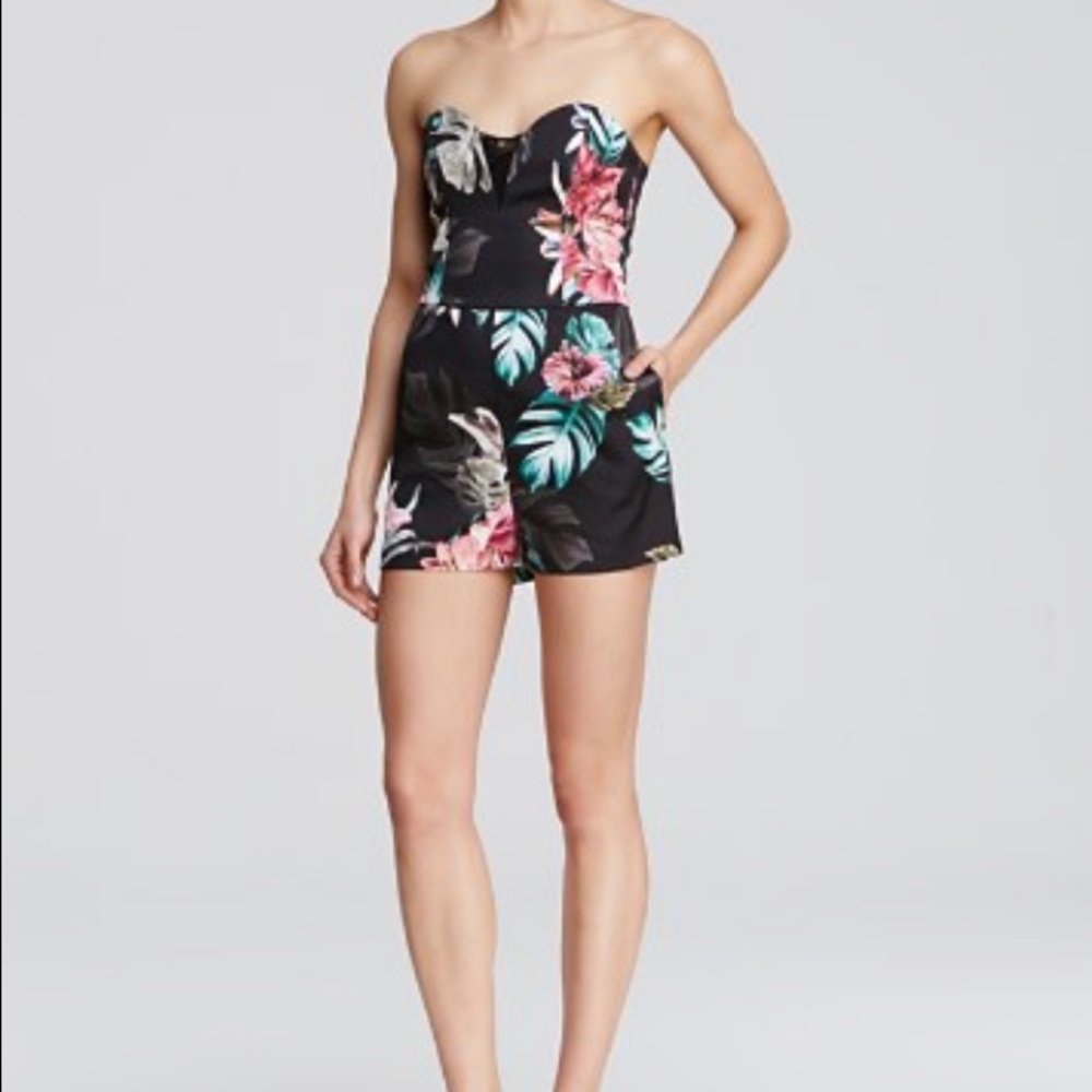 Guess topical floral romper