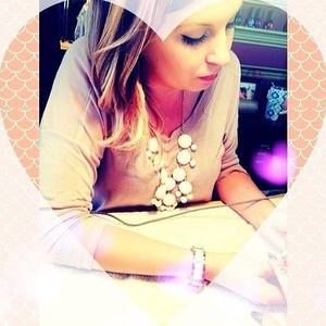 Meet your Posher, Alicia