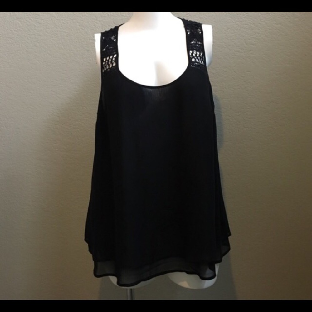 Cute flowy Black Tank
