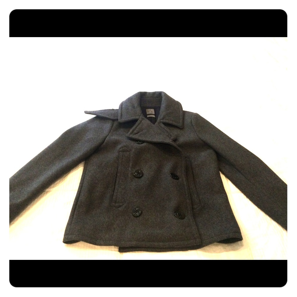 Gap women's jacket. Smoke free and pet free home.