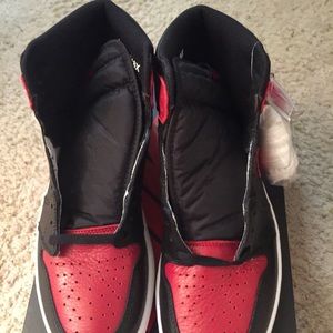 Jordan Chicago 1 red and black size 11 dead stock