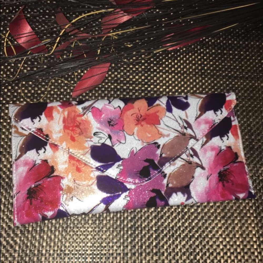 '12 inch floral envelope clutch