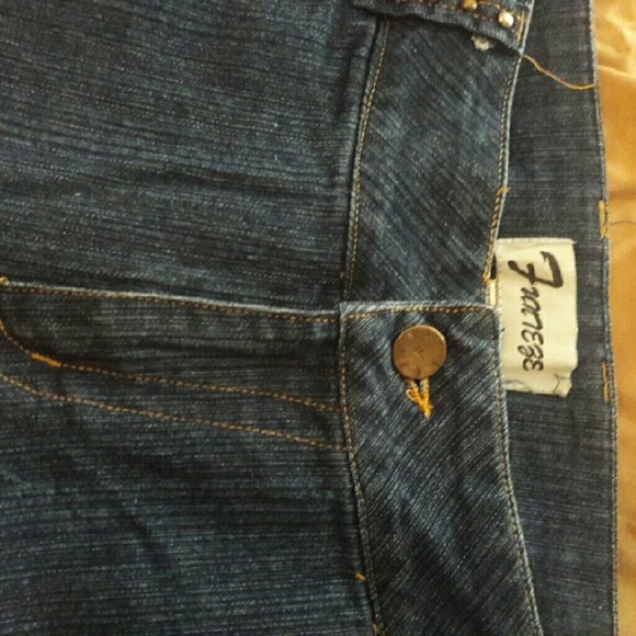Jeans - Picture 3 of 3