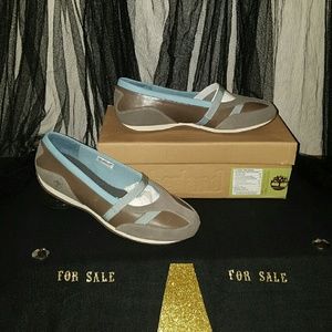 Timberland comfy shoes size 9.5 new