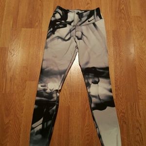 Unique design! Nike dri-fit leggings
