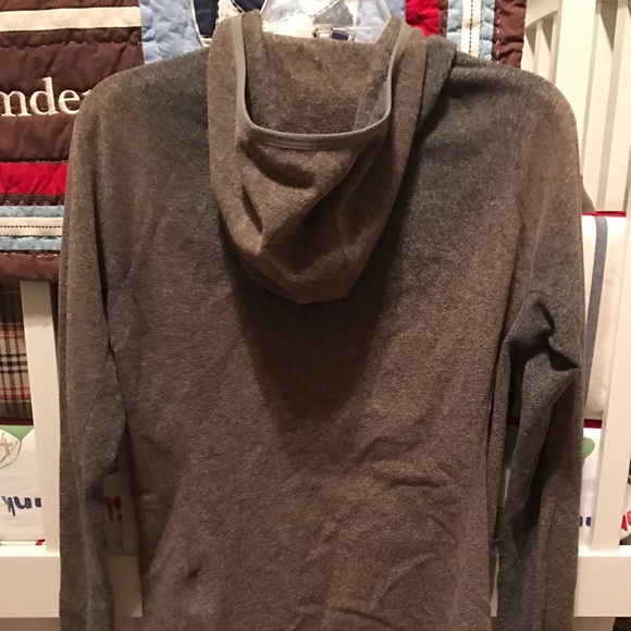 Gray North Face Jacket - Picture 3 of 3