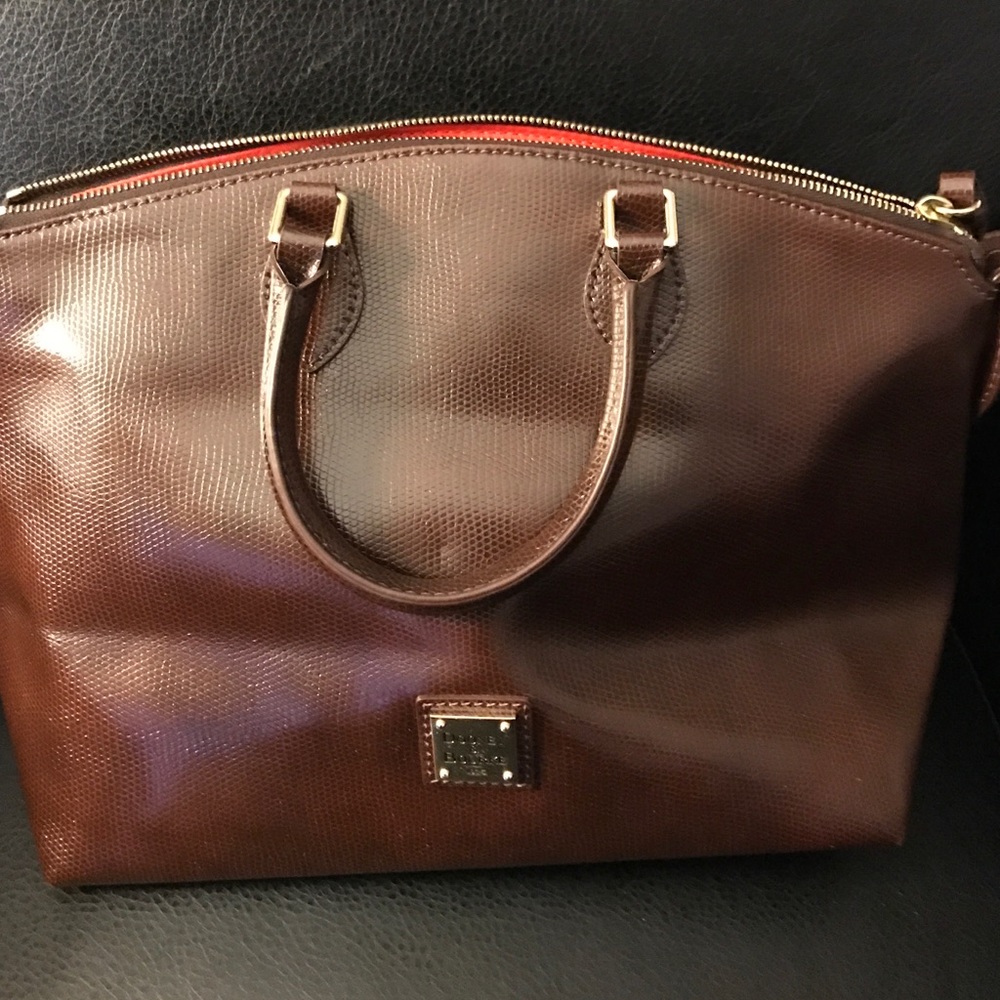 Dooney & Bourke cross body purse