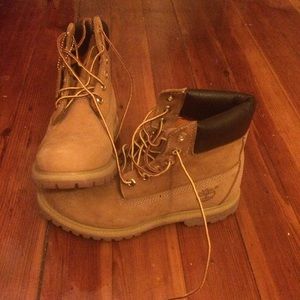 Women's classic 6in waterproof timberland boots