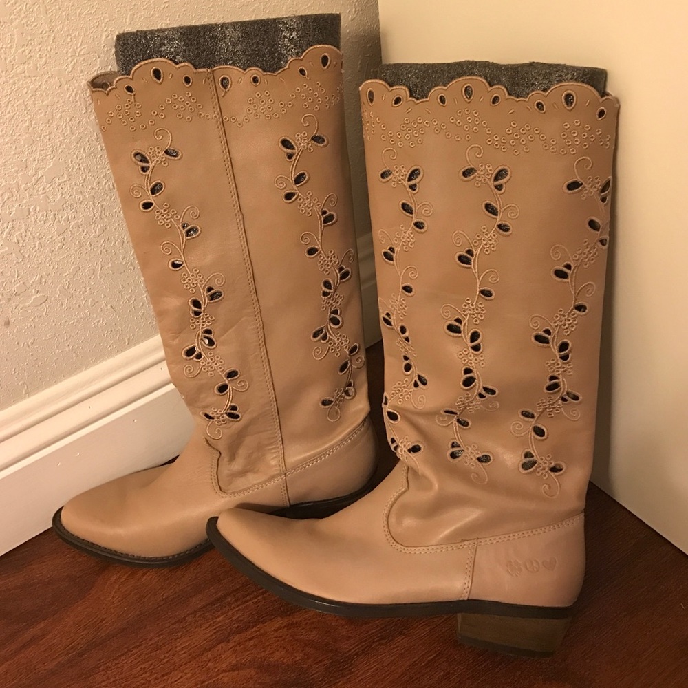 Lucky brand boots