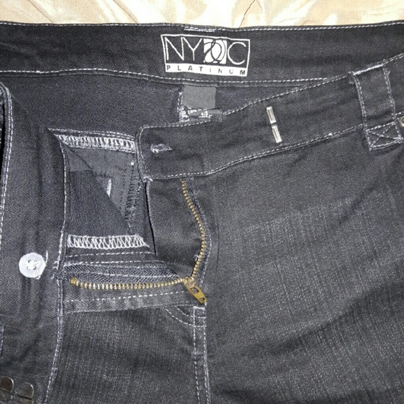 Jeans - Picture 4 of 4