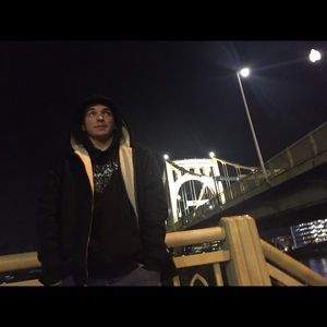 Meet your Posher, Jj