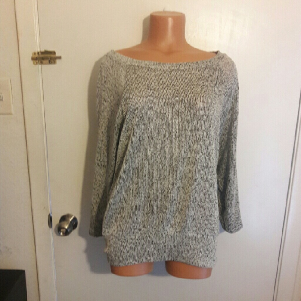 Sweater - Picture 2 of 3